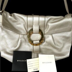 Pearl color BVLGARI Chandra